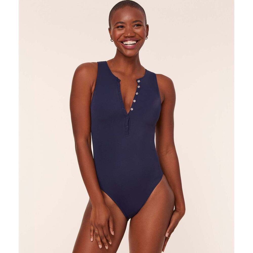 Andie The Malibu One Piece - Eco Nylon - Navy - Classic Size MNAVY / M
